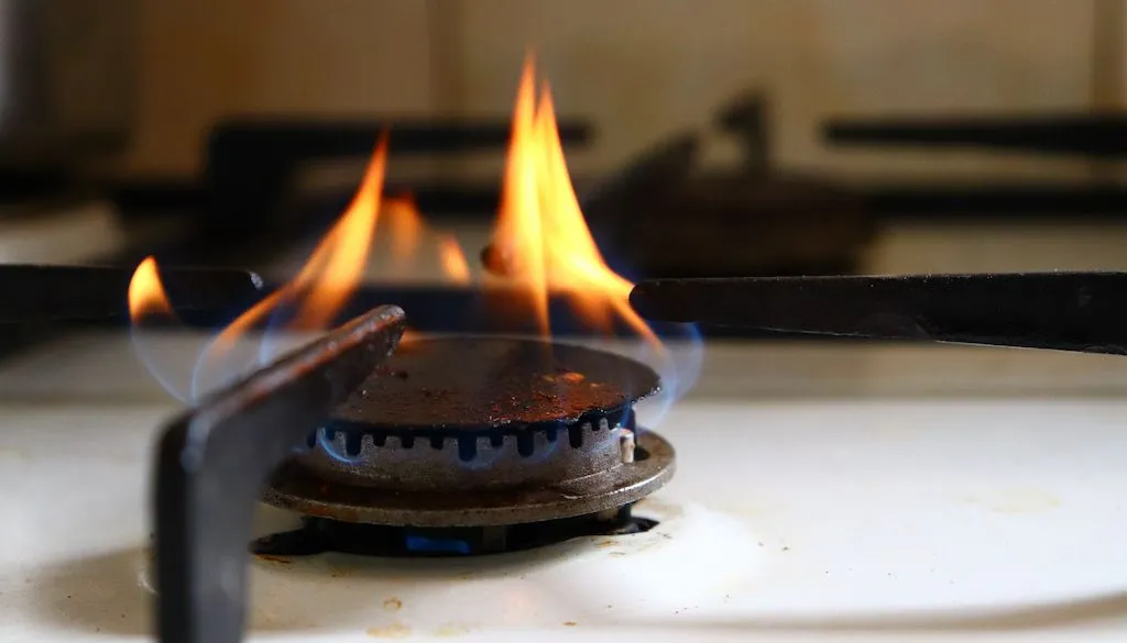 Flame Turning Yellow or Orange​