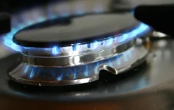 Uneven or Weak Flame​